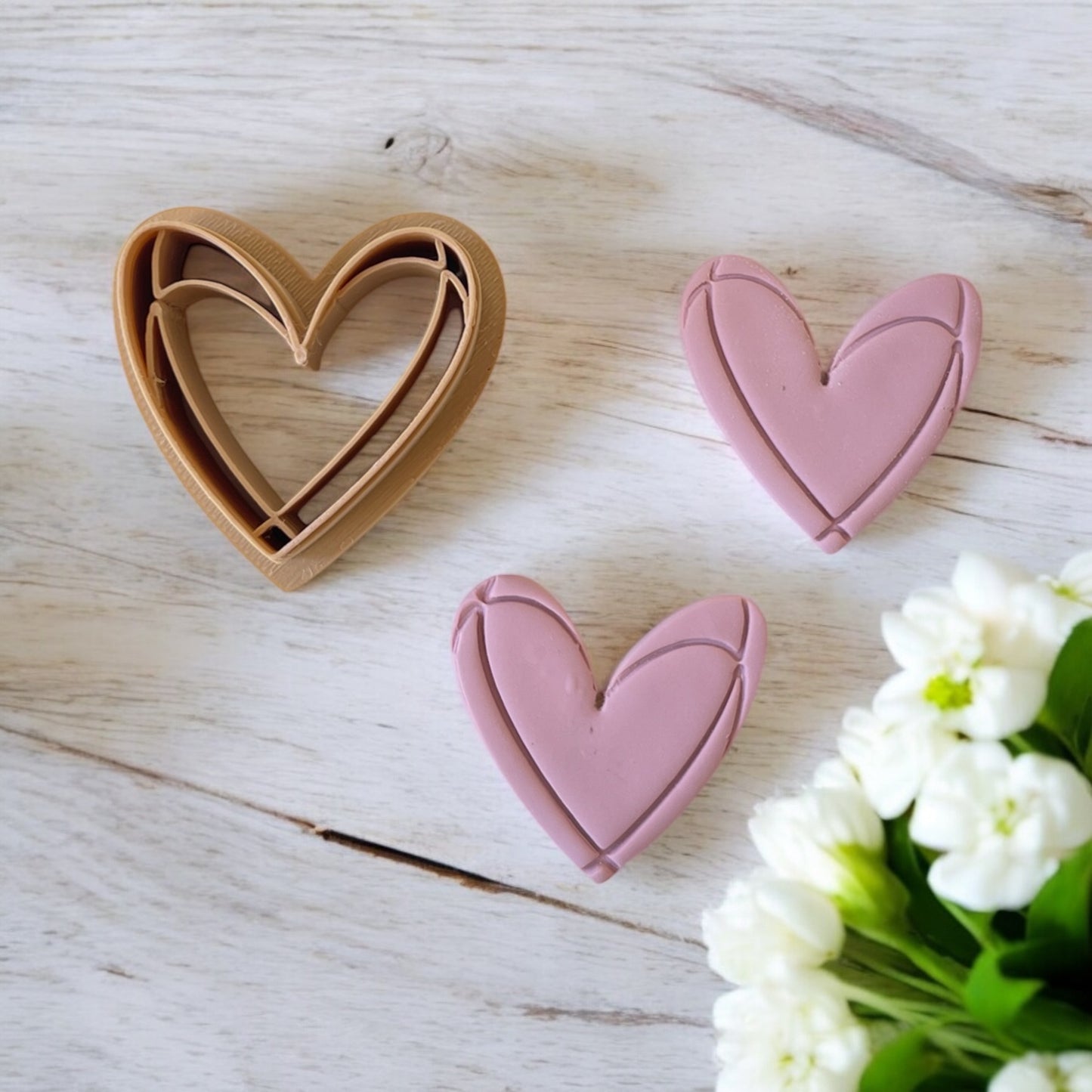 Corazon abstracto con lineas 17 - Cortador para hacer pendientes de arcilla polimérica