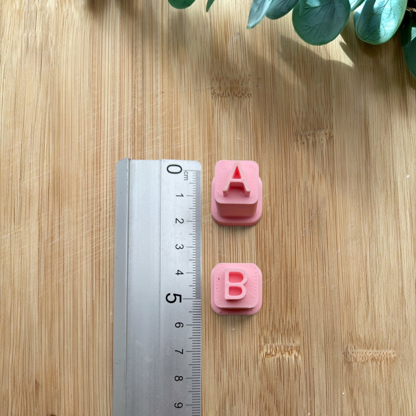 Letras Mayusculas 1 cm - Estampa para hacer pendientes de arcilla polimerica