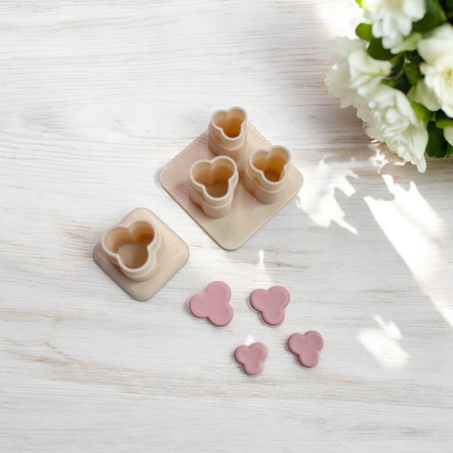 Cortador mini flores 4 para hacer pendientes de arcilla polimérica