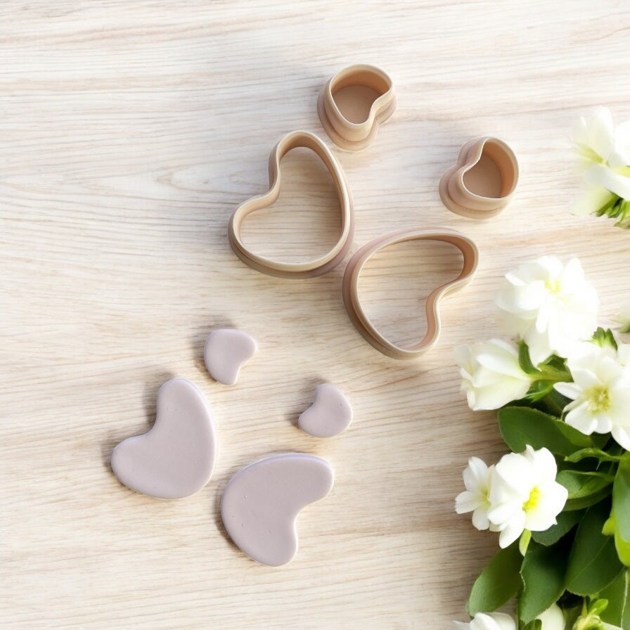 Forma – Cortador para hacer pendientes de arcilla polimérica.