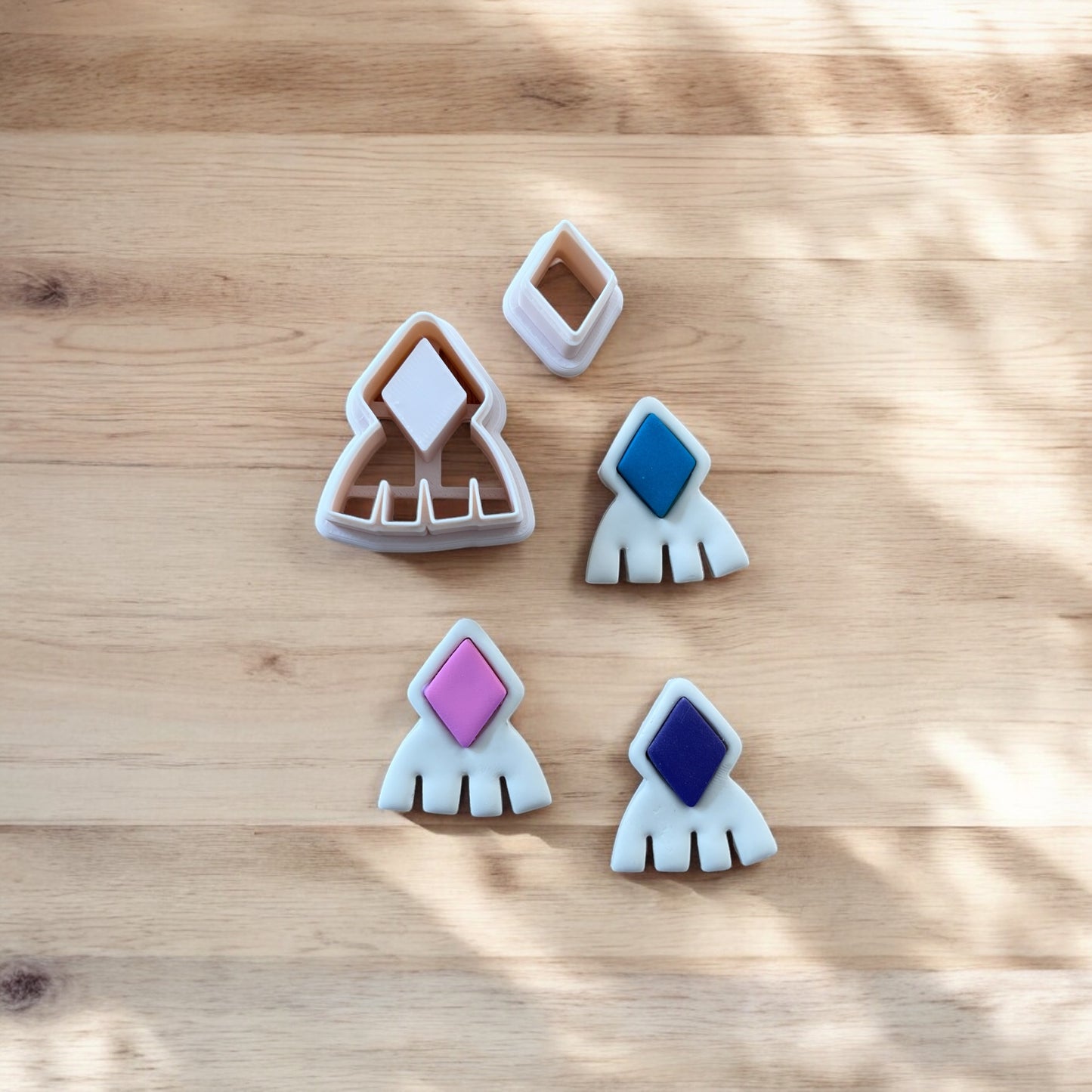 Kanika - Cortador para hacer pendientes de arcilla polimerica