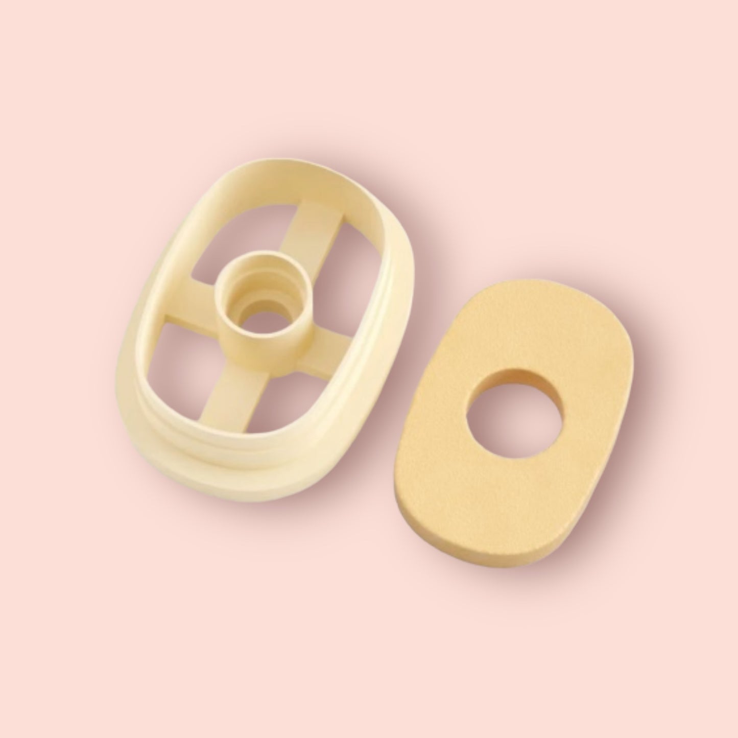 Emporte-pièce ovale avec trou B pour réaliser des boucles d'oreilles en pâte polymère