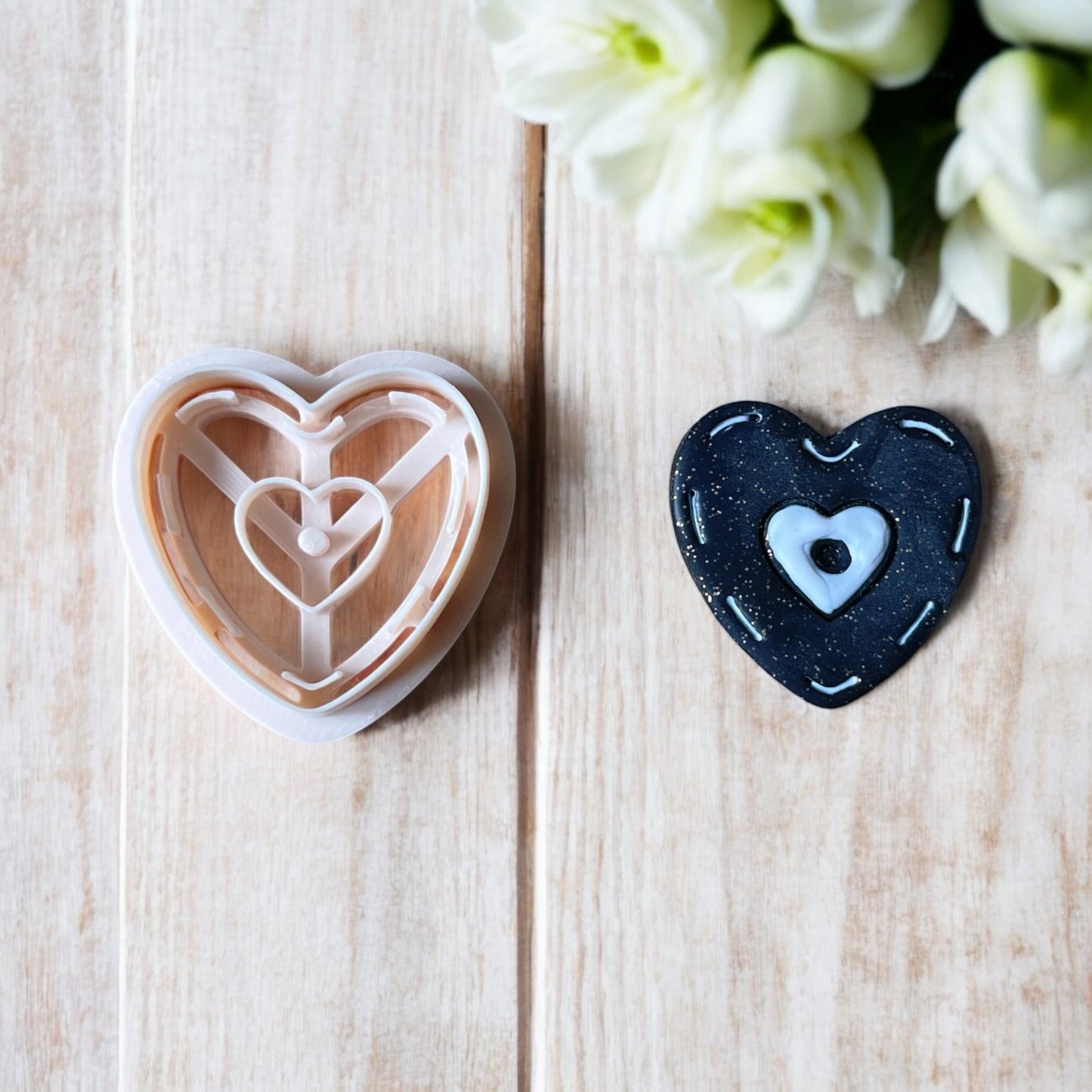 Corazon Vinilo 2 - Cortador para hacer pendientes de arcilla polimérica