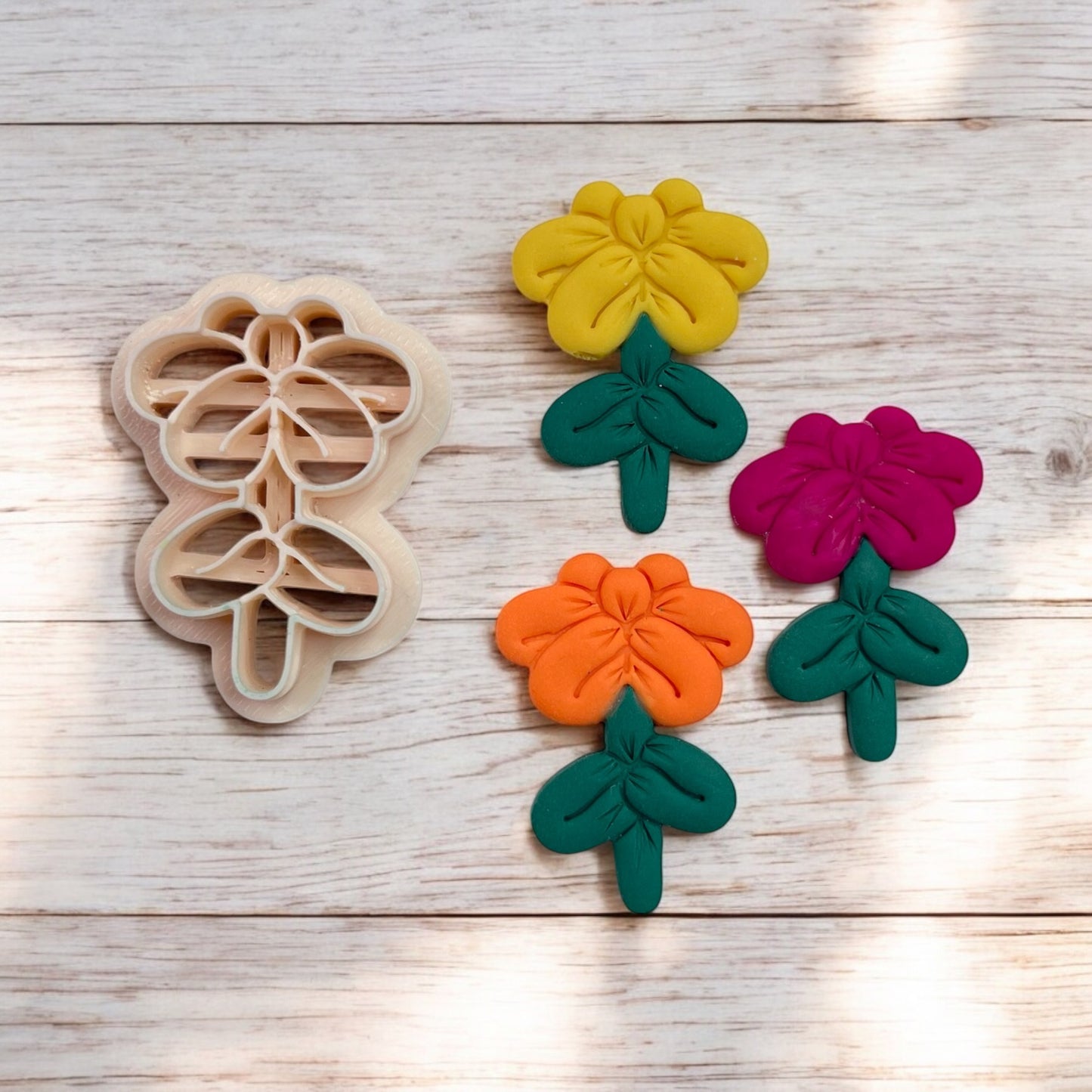 Flor Goblo – Cortador para hacer pendientes de arcilla polimérica.