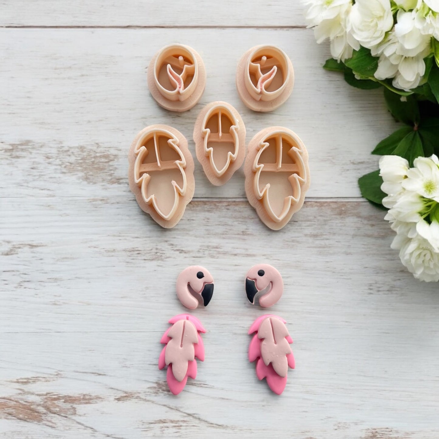 Flamenco plumas– Cortador para hacer pendientes de arcilla polimérica.