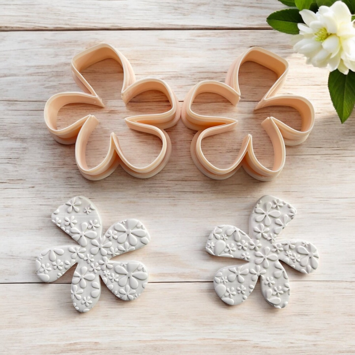 Flor original– Cortador para hacer pendientes de arcilla polimérica.