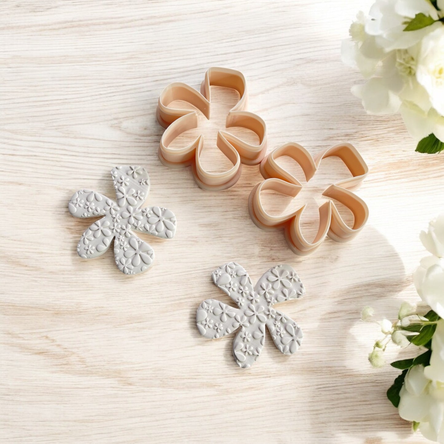 Flor original– Cortador para hacer pendientes de arcilla polimérica.