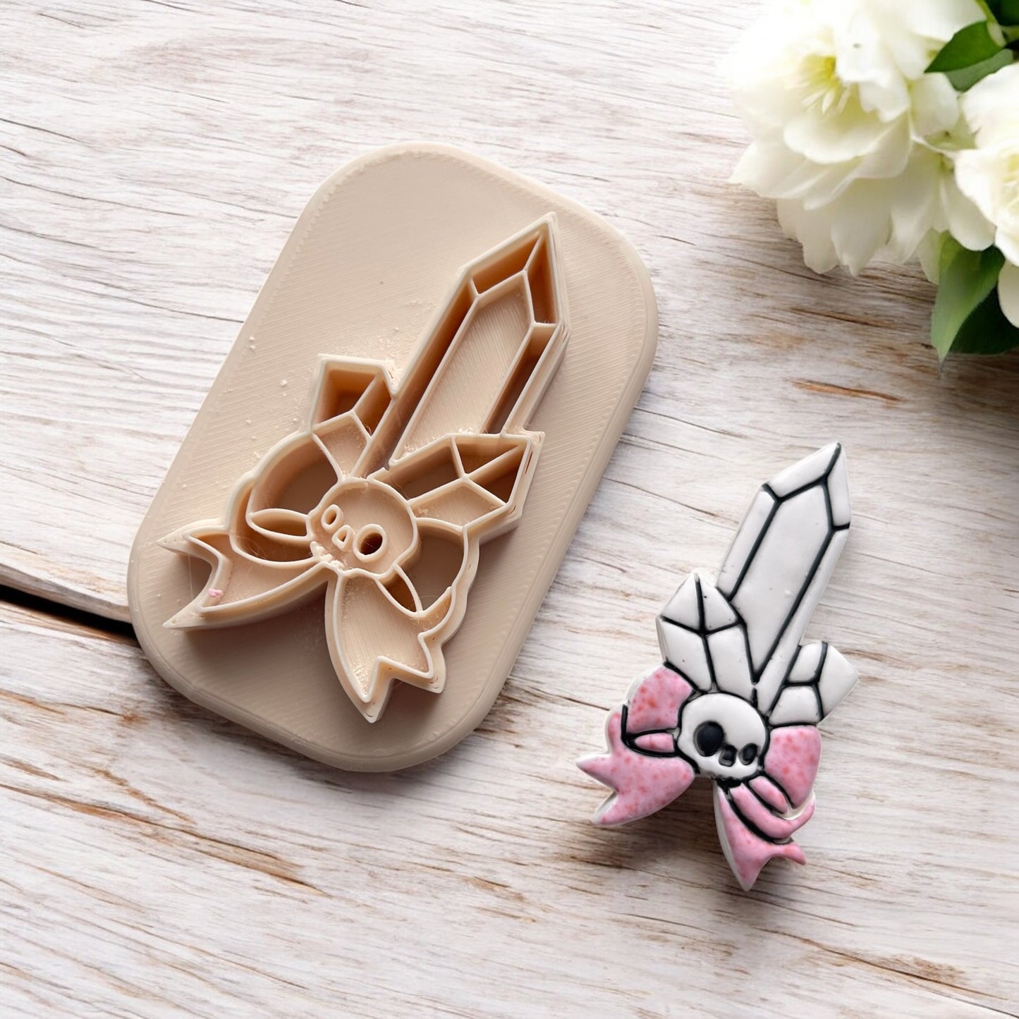 Cortador Arcilla Polimerica | Calavera prisma y lazo 211 | Minipekas