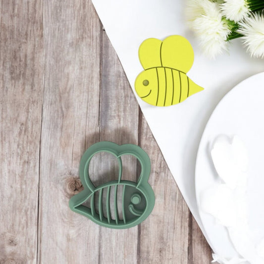 Happy bee polymer clay cutter
