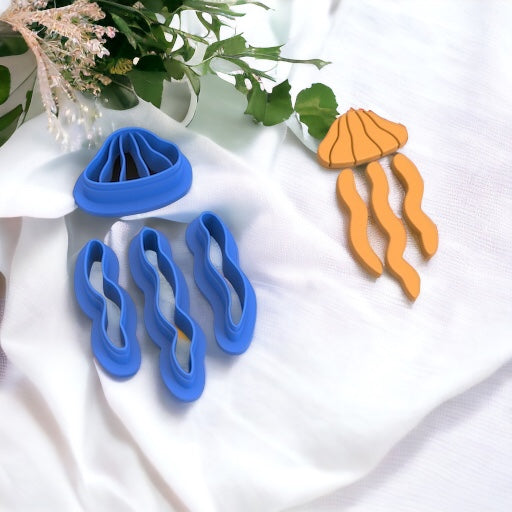 Emporte-pièce Medusa pour réaliser des boucles d'oreilles en pâte polymère
