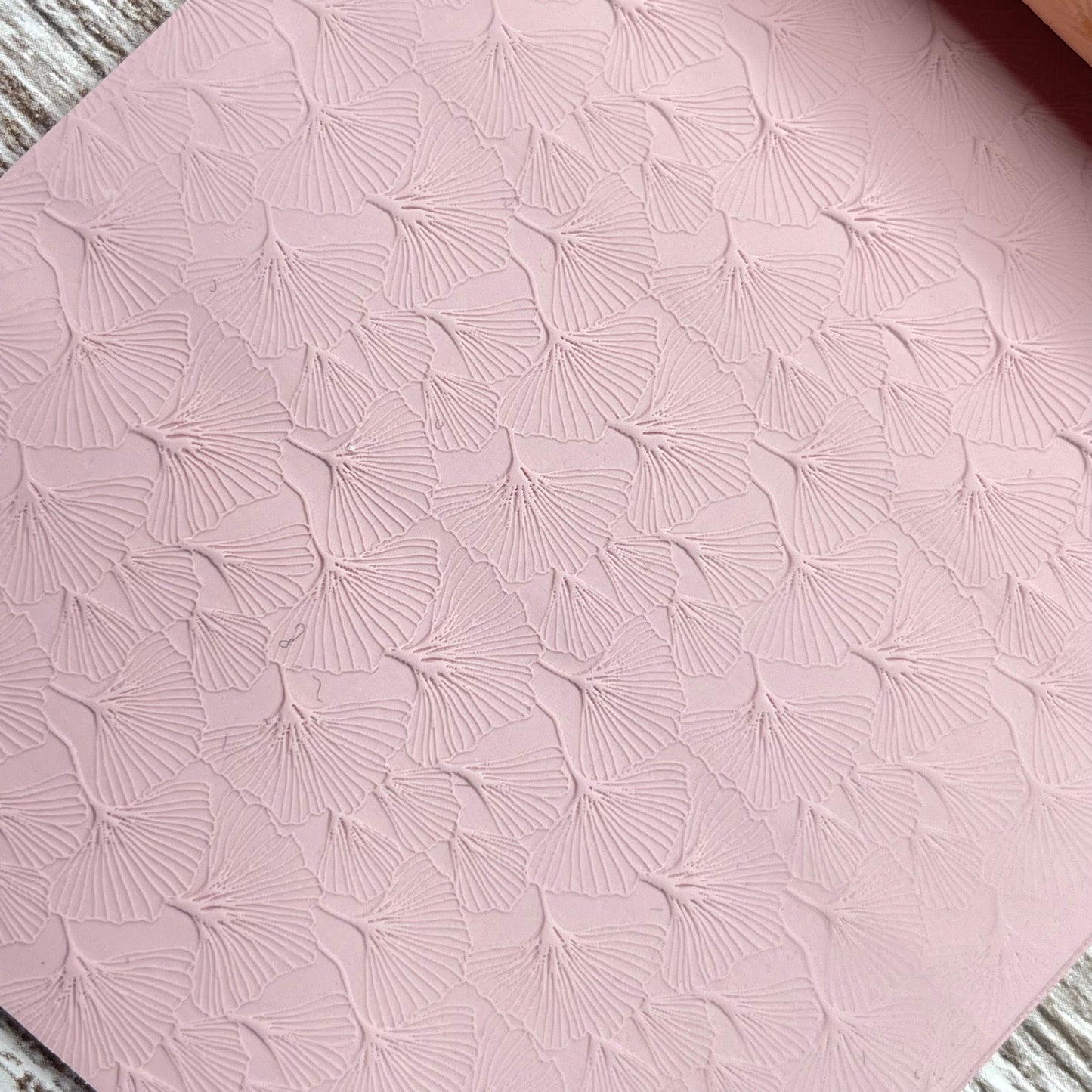 53-Rodillo textura ginko para arcilla polimérica