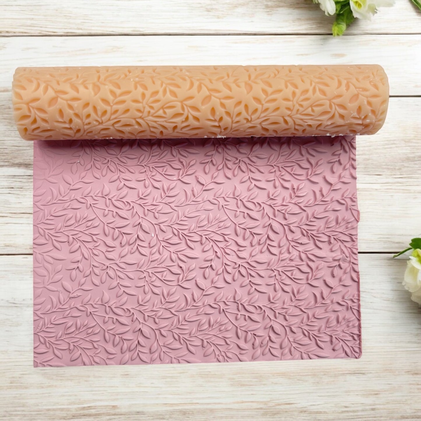 63-Rodillo textura flores para arcilla polimérica