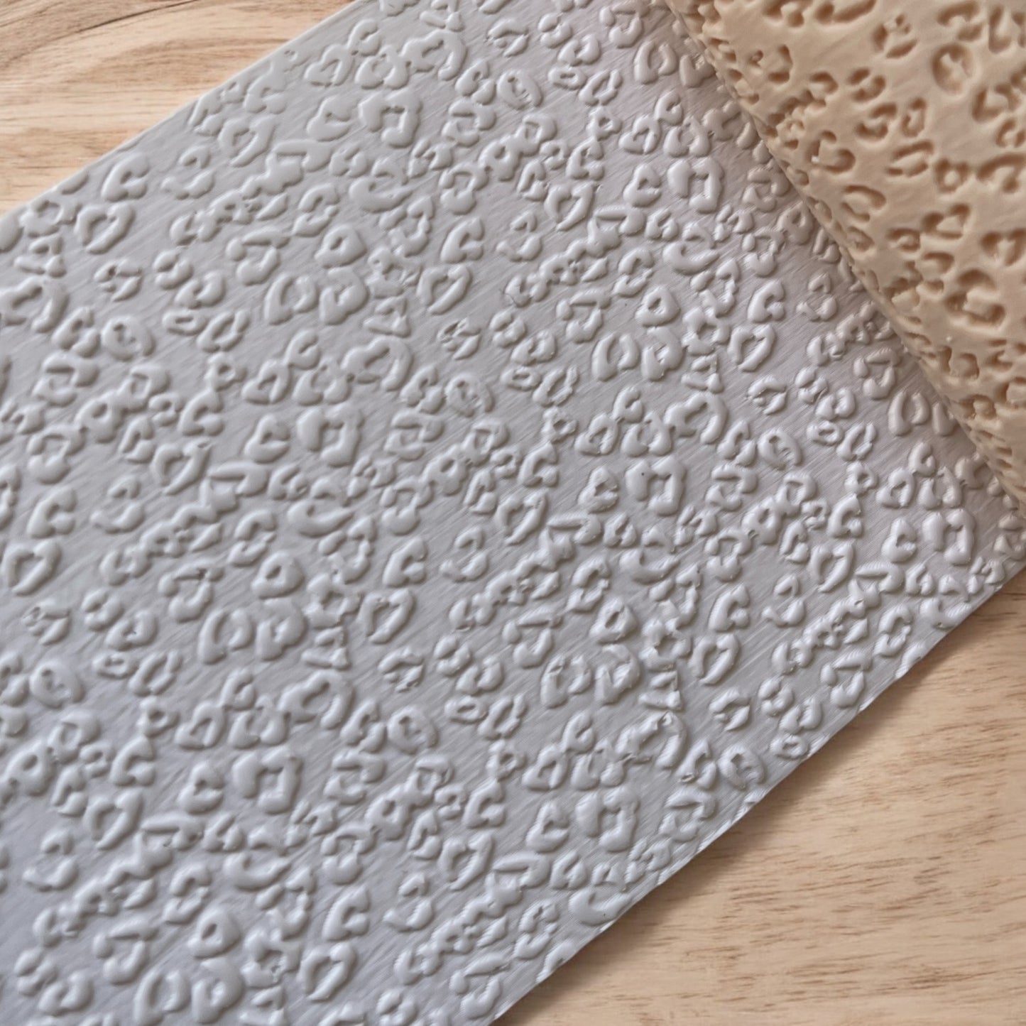 40-Rodillo textura Leopardo B para arcilla polimérica