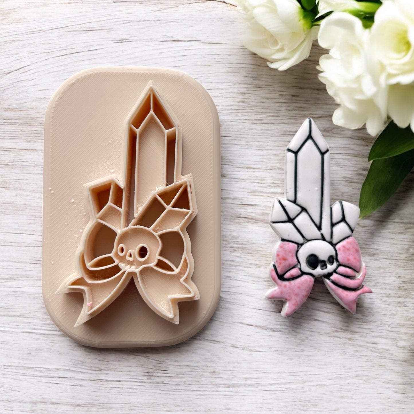 Cortador Arcilla Polimerica | Calavera prisma y lazo 211 | Minipekas